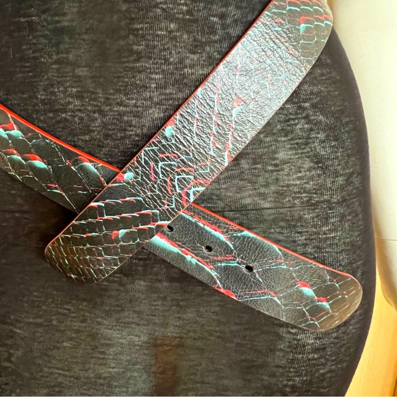 MAISON MARTIN MARGIELA Abstract Snakeskin Print Leather Belt - Picture 2 of 11